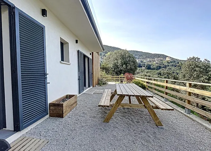 فيلة Mini Climatisee Vue Wifi Avec Piscine Chauffee De Avriloctobre *